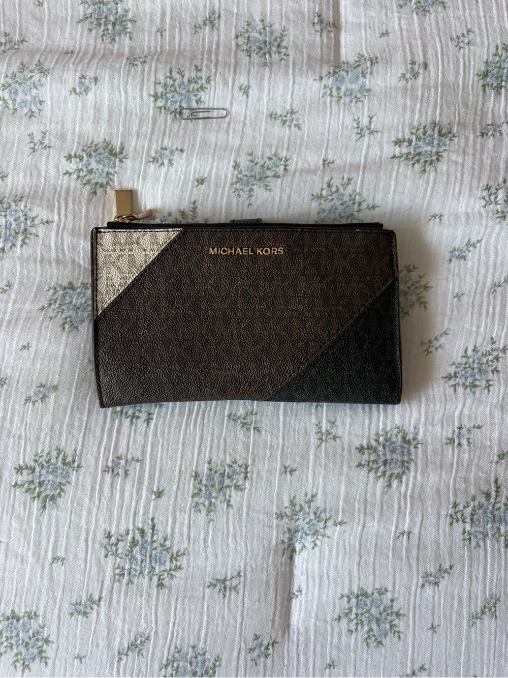 Michael Kors Tri-Panel Zip Card Case in Brown, Black, Gold